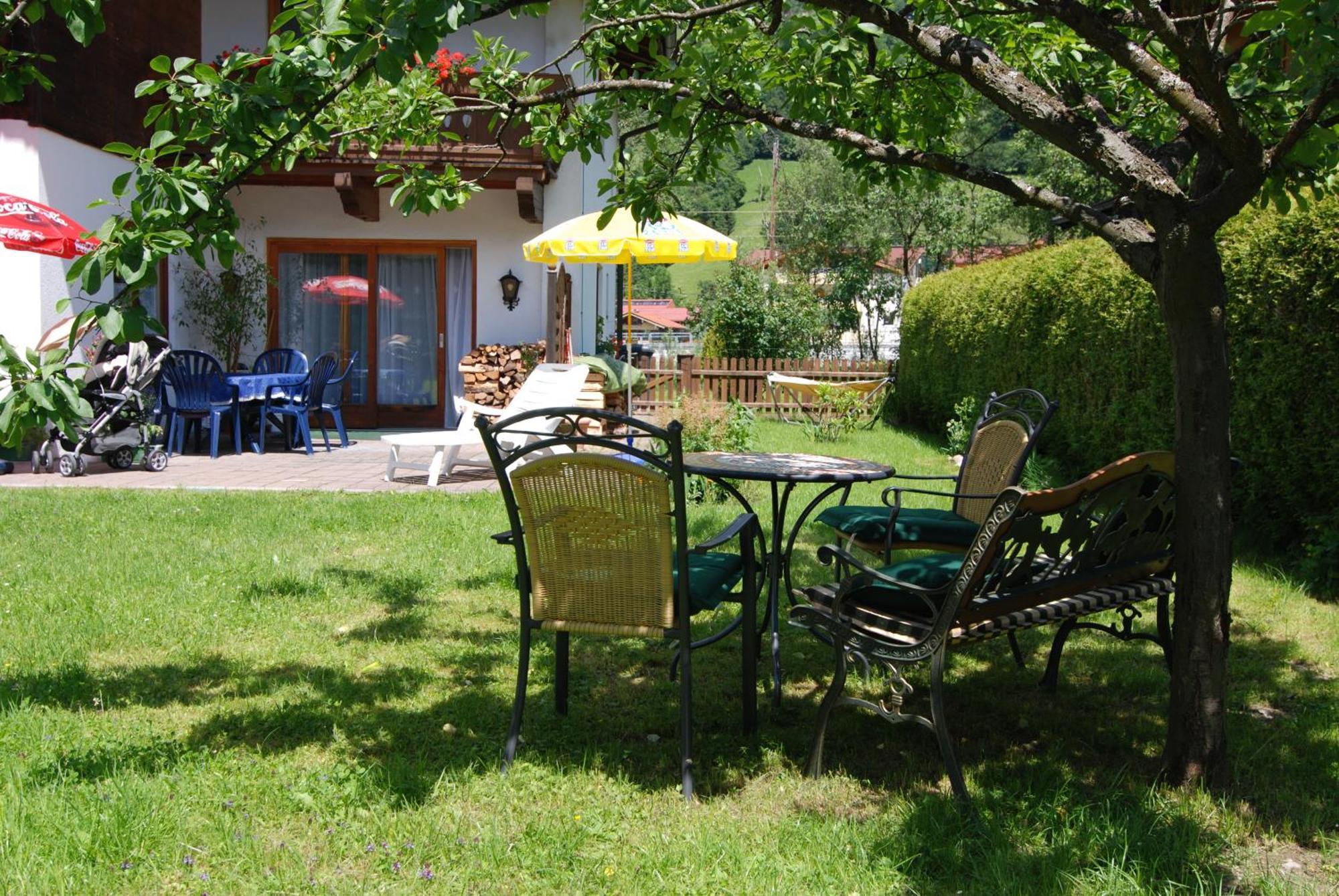 Brixana Hotel Brixen im Thale Luaran gambar