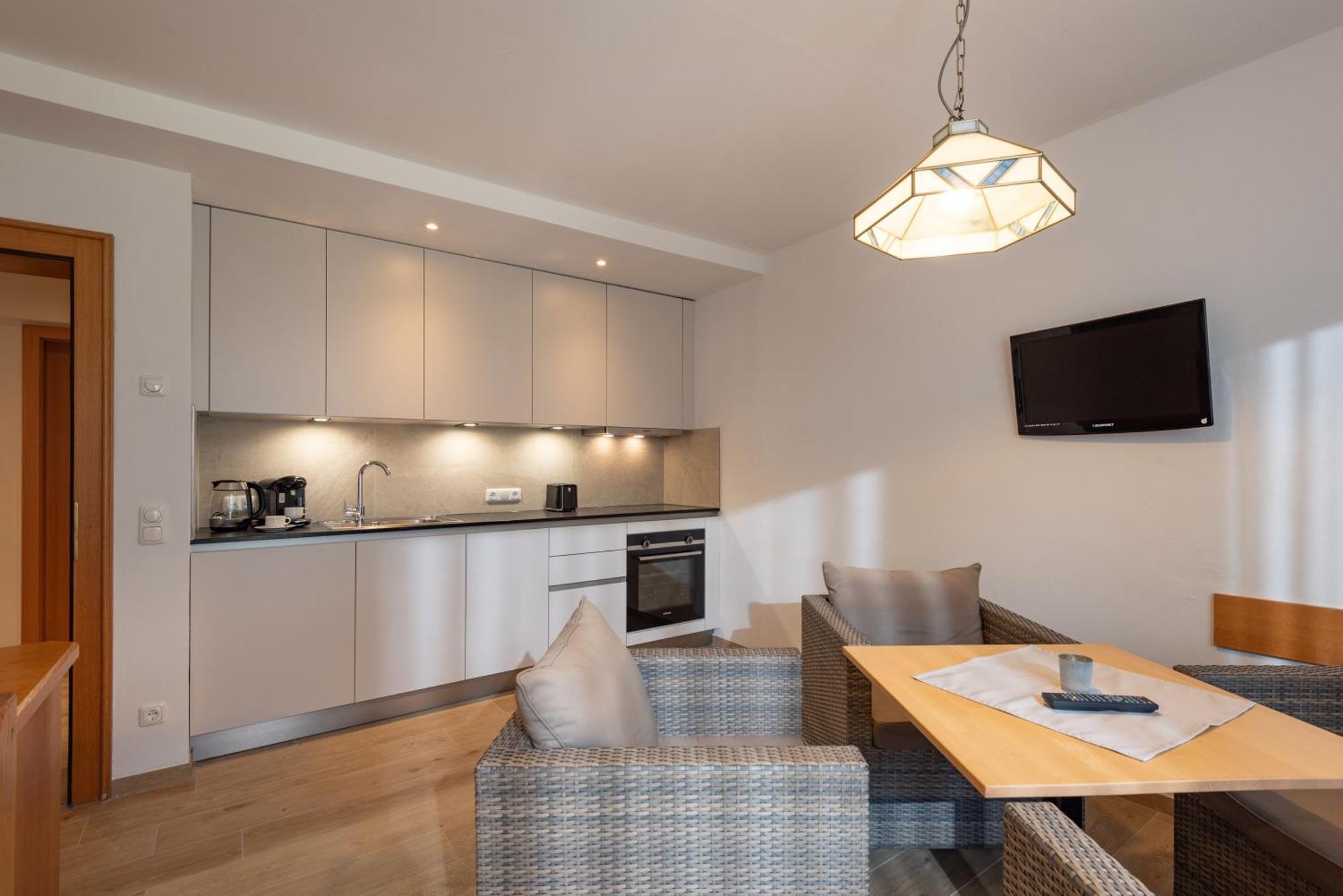 Brixana Hotel Brixen im Thale Luaran gambar